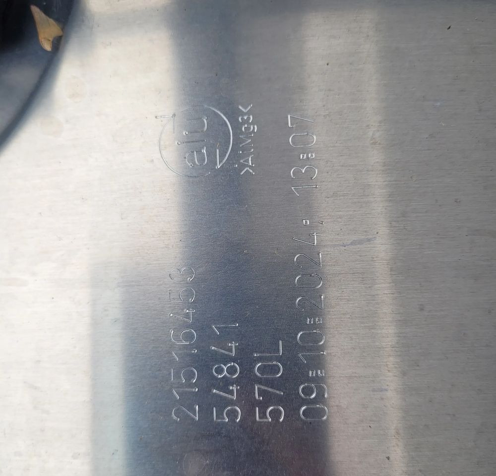 ZBIORNIK PALIWA VOLVO FH4 FH5 GAMA 140X70X70CM 21516453 570L CHWALIM116 - Bränsletank för Lastbil: bild 5 ZBIORNIK PALIWA VOLVO FH4 FH5 GAMA 140X70X70CM 21516453 570L CHWALIM116 - Bränsletank för Lastbil: bild 5