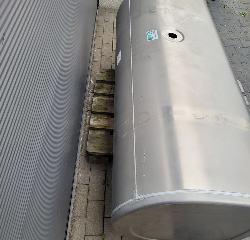 ZBIORNIK PALIWA VOLVO FH4 FH5 GAMA 160x55x68cm 505L 21516480 CHWALIM116 - Bränsletank för Lastbil: bild 5 ZBIORNIK PALIWA VOLVO FH4 FH5 GAMA 160x55x68cm 505L 21516480 CHWALIM116 - Bränsletank för Lastbil: bild 5