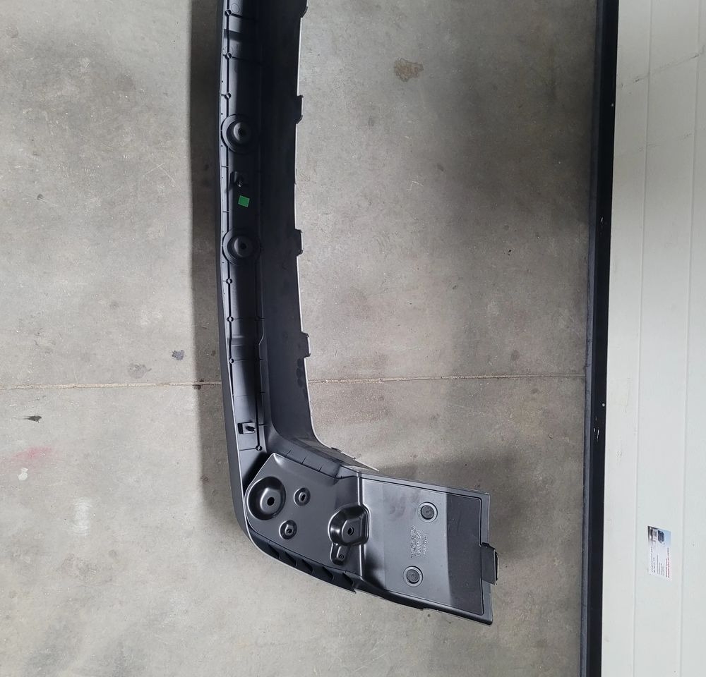 ZDERZAK VOLVO FMX 84236048 CHWALIM116 - Karosseri och exteriör för Lastbil: bild 5 ZDERZAK VOLVO FMX 84236048 CHWALIM116 - Karosseri och exteriör för Lastbil: bild 5