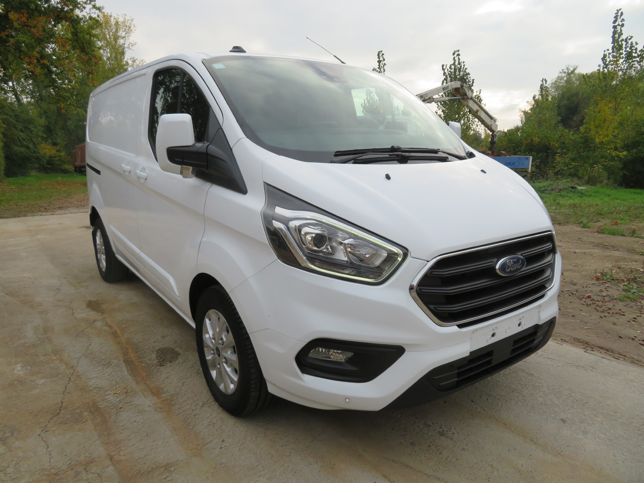 Ford Transit Custom 2.0tdci - Små skåpbil: bild 1 Ford Transit Custom 2.0tdci - Små skåpbil: bild 1