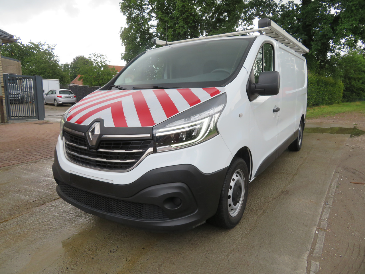 RENAULT Trafic 2.0dCi - L2H1 - Små skåpbil: bild 3 RENAULT Trafic 2.0dCi - L2H1 - Små skåpbil: bild 3