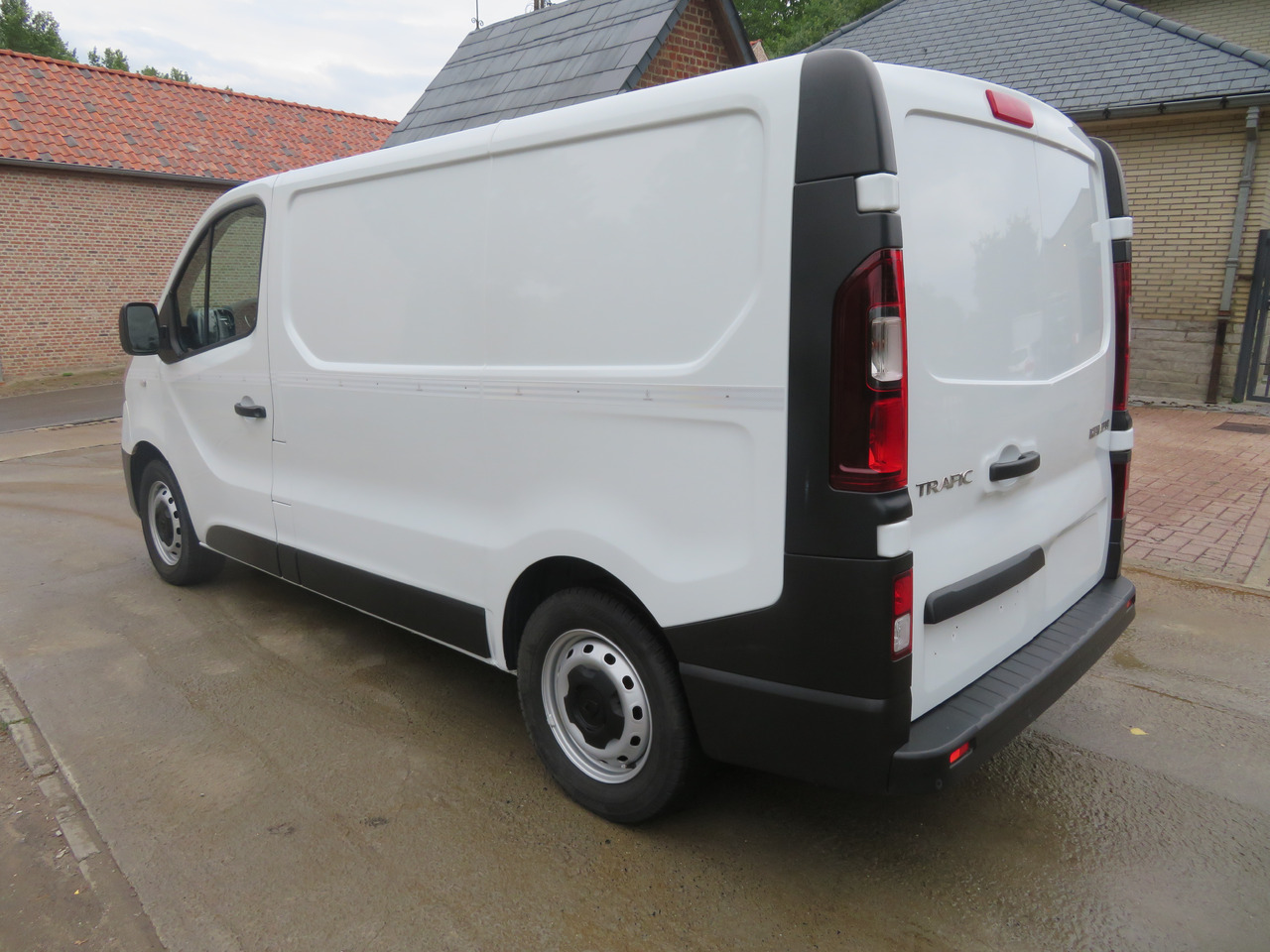 Renault Trafic 2.0dCi Grand Confort - L2H1 - Små skåpbil: bild 5 Renault Trafic 2.0dCi Grand Confort - L2H1 - Små skåpbil: bild 5