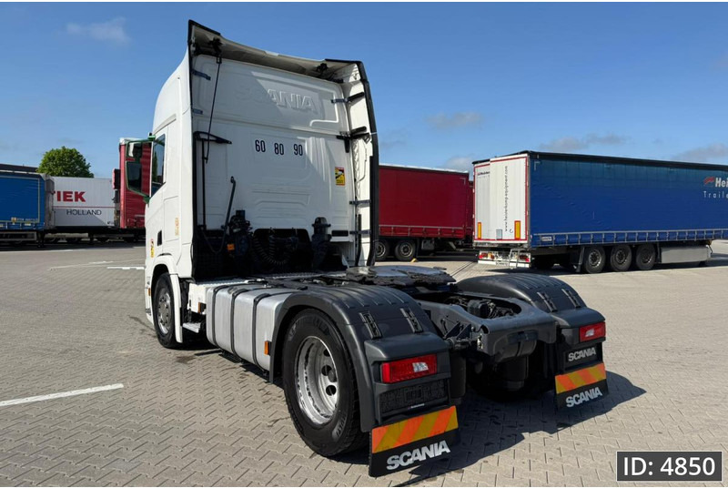 Scania R450 Topline, Euro 6, / Retarder / Standklima / 2x Tank, Intarder - Dragbil: bild 2 Scania R450 Topline, Euro 6, / Retarder / Standklima / 2x Tank, Intarder - Dragbil: bild 2