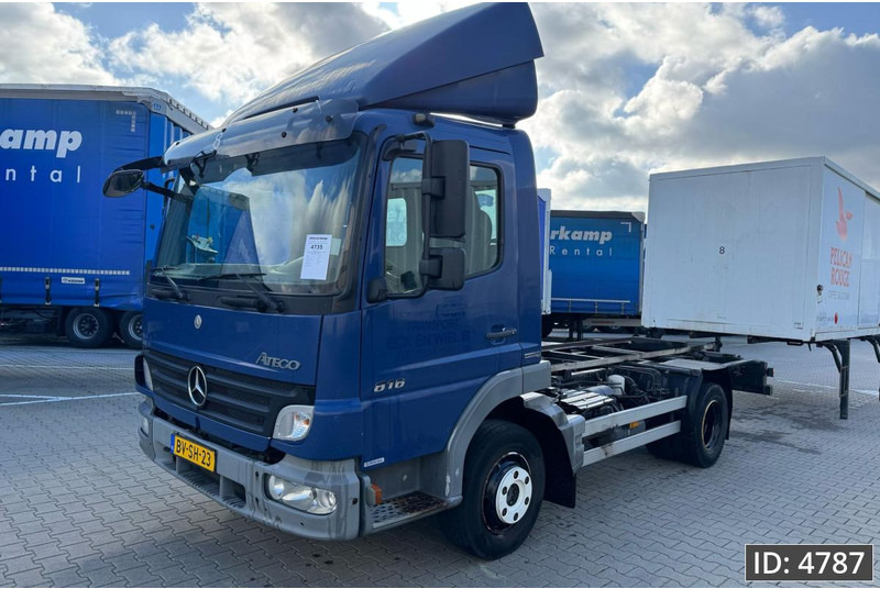 Mercedes-Benz Atego 816 Day Cab, Euro 5, BDF / EPS automatic / standklima / Hydraulic system - Containerbil/ Växelflak lastbil: bild 1 Mercedes-Benz Atego 816 Day Cab, Euro 5, BDF / EPS automatic / standklima / Hydraulic system - Containerbil/ Växelflak lastbil: bild 1