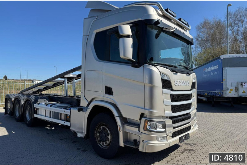Scania R540 Topline, Euro 6, / 8x4 / BDF / Lift axle / frame 7.4 m - Containerbil/ Växelflak lastbil: bild 4 Scania R540 Topline, Euro 6, / 8x4 / BDF / Lift axle / frame 7.4 m - Containerbil/ Växelflak lastbil: bild 4