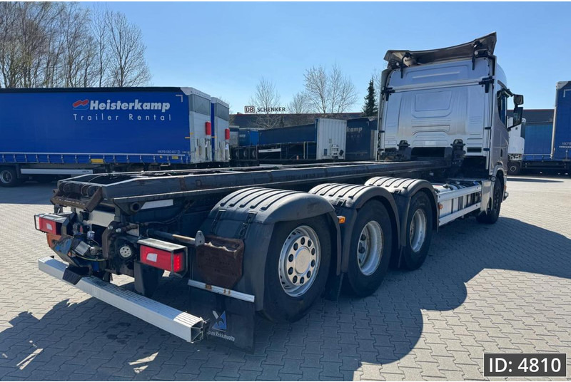 Scania R540 Topline, Euro 6, / 8x4 / BDF / Lift axle / frame 7.4 m - Containerbil/ Växelflak lastbil: bild 3 Scania R540 Topline, Euro 6, / 8x4 / BDF / Lift axle / frame 7.4 m - Containerbil/ Växelflak lastbil: bild 3