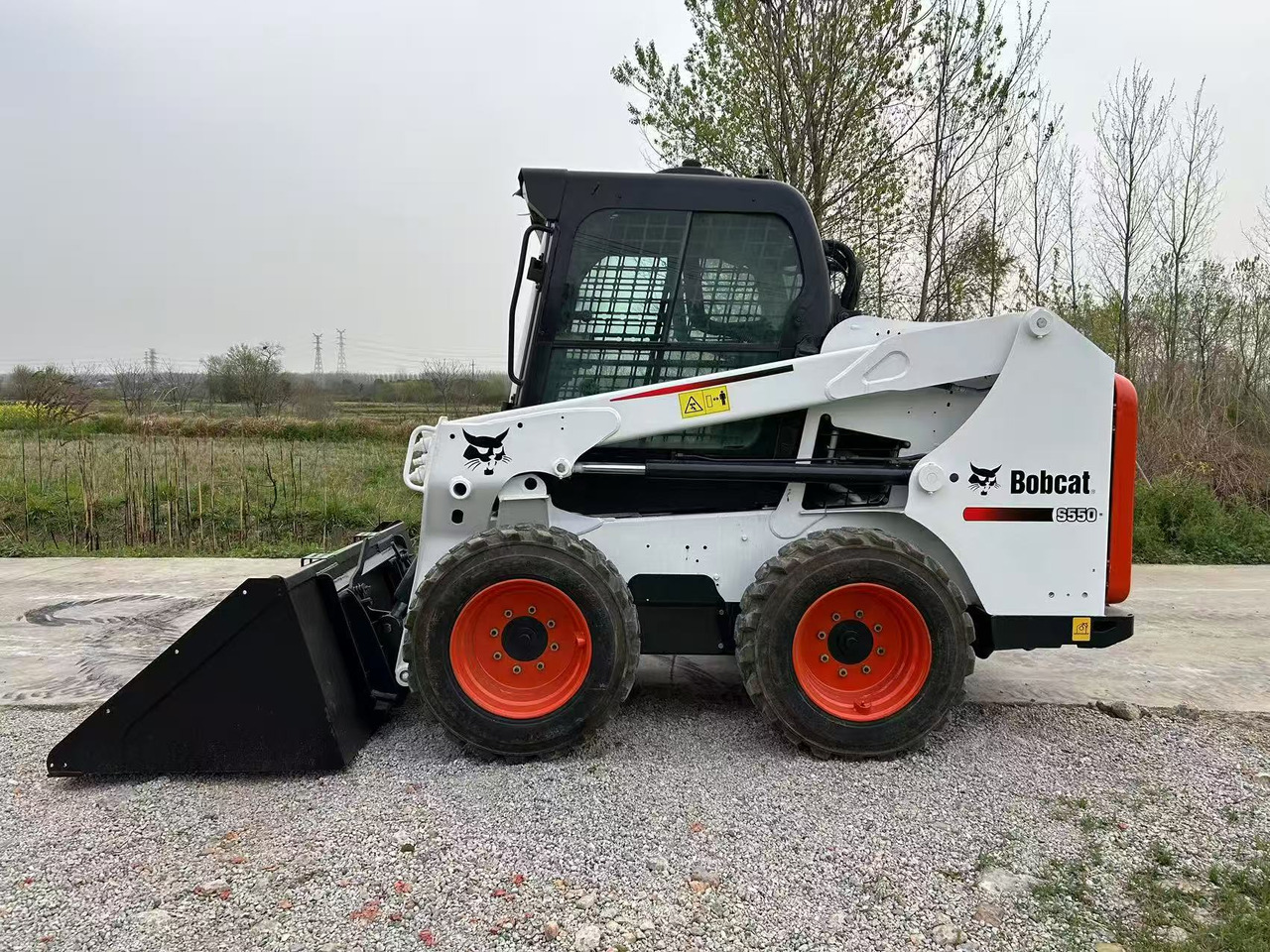 BOBCAT Skid Steer Loader S550 - Kompaktlastare/ Slirstyrda lastare: bild 2 BOBCAT Skid Steer Loader S550 - Kompaktlastare/ Slirstyrda lastare: bild 2