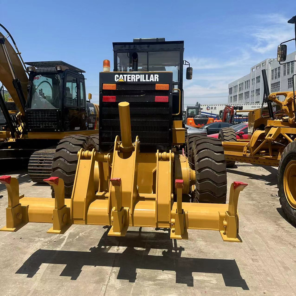 CATERPILLAR Grader 140H Click Here for Discount - Väghyvel: bild 1 CATERPILLAR Grader 140H Click Here for Discount - Väghyvel: bild 1