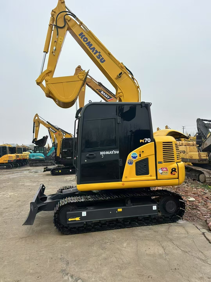 KOMATSU PC70 - Bandgrävare: bild 1 KOMATSU PC70 - Bandgrävare: bild 1