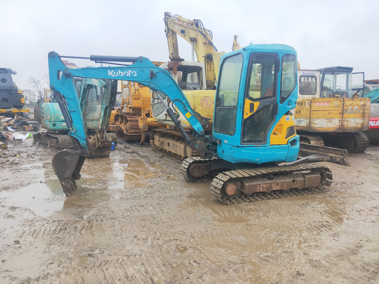 KUBOTA U30 - Minigrävmaskin: bild 1 KUBOTA U30 - Minigrävmaskin: bild 1