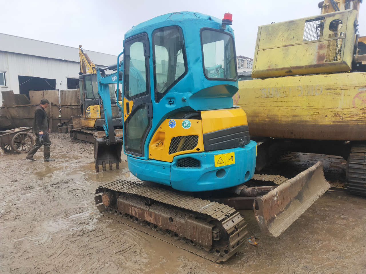 KUBOTA U30 - Minigrävmaskin: bild 4 KUBOTA U30 - Minigrävmaskin: bild 4