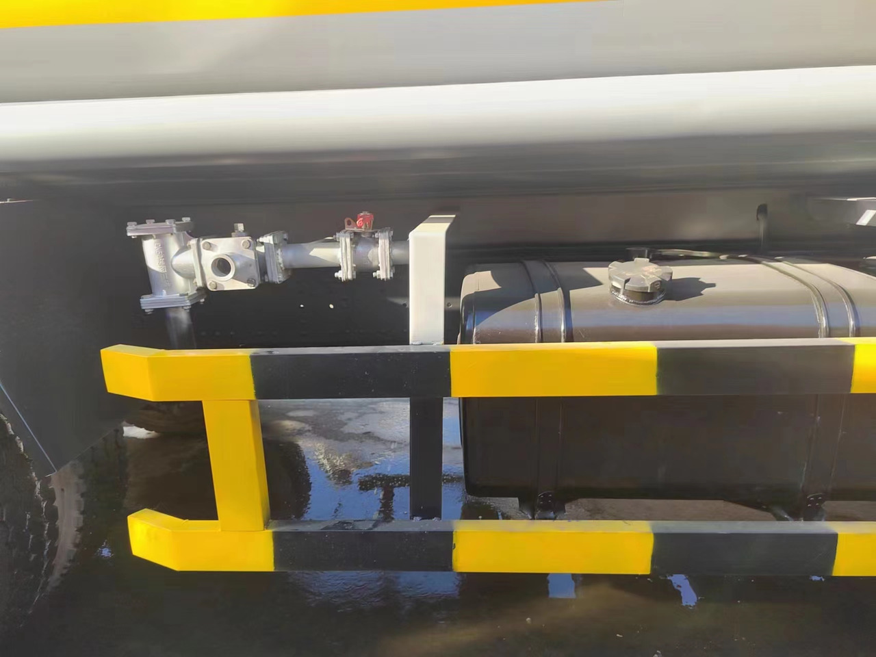 SHACMAN F3000 Water Tanker Click Here For DISCOUNT - Tankbil: bild 3 SHACMAN F3000 Water Tanker Click Here For DISCOUNT - Tankbil: bild 3