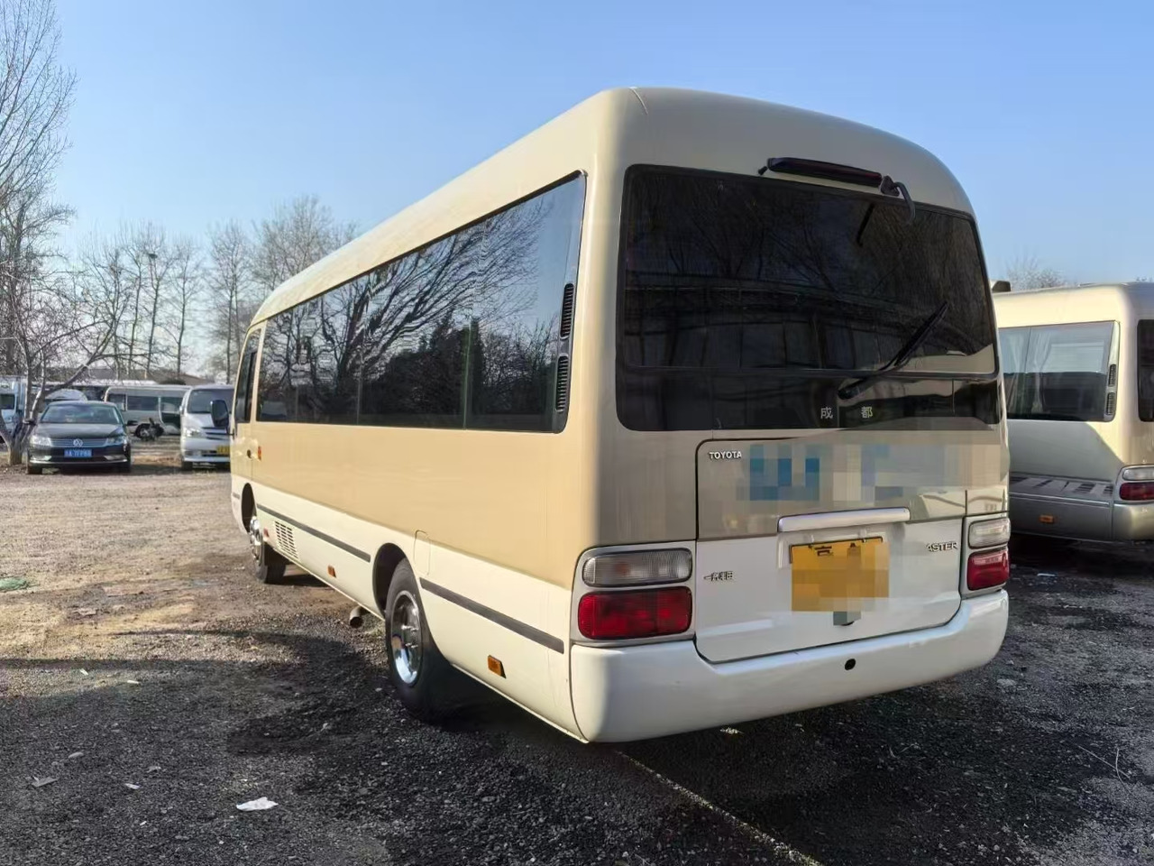 TOYOTA Coaster - Stadsbuss: bild 2 TOYOTA Coaster - Stadsbuss: bild 2