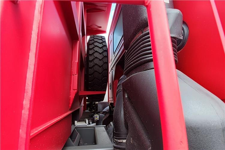 SINOTRUK Used Howo 340 Tipper Truck 6x4 for Sale Price In Senegal - Tippbil lastbil: bild 5 SINOTRUK Used Howo 340 Tipper Truck 6x4 for Sale Price In Senegal - Tippbil lastbil: bild 5
