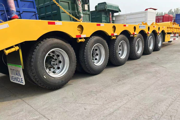 TITAN Hydraulic Low Bed Trailer for Sale in Kenya - Låg lastare semitrailer: bild 4 TITAN Hydraulic Low Bed Trailer for Sale in Kenya - Låg lastare semitrailer: bild 4