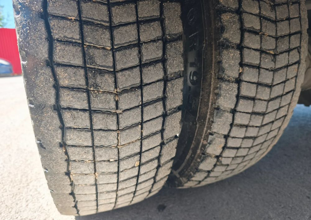 Renault GAMA D 12.210 chłodnia izoterma 14 palet poduszka - Kylbil lastbil: bild 3 Renault GAMA D 12.210 chłodnia izoterma 14 palet poduszka - Kylbil lastbil: bild 3