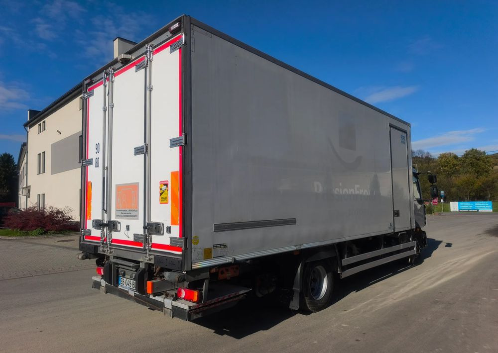 Renault GAMA D 16.250  chłodnia izoterma 16 palet klima - Kylbil lastbil: bild 3 Renault GAMA D 16.250  chłodnia izoterma 16 palet klima - Kylbil lastbil: bild 3