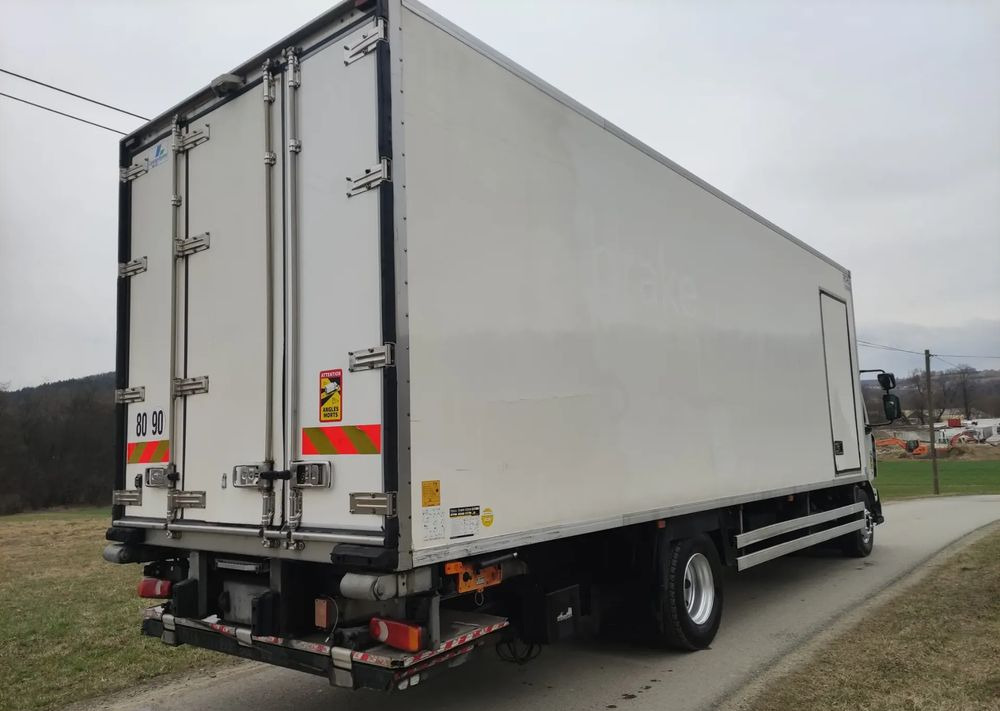 Renault Midlum 16.270 chłodnia izoterma 18 palet poduszka - Kylbil lastbil: bild 4 Renault Midlum 16.270 chłodnia izoterma 18 palet poduszka - Kylbil lastbil: bild 4