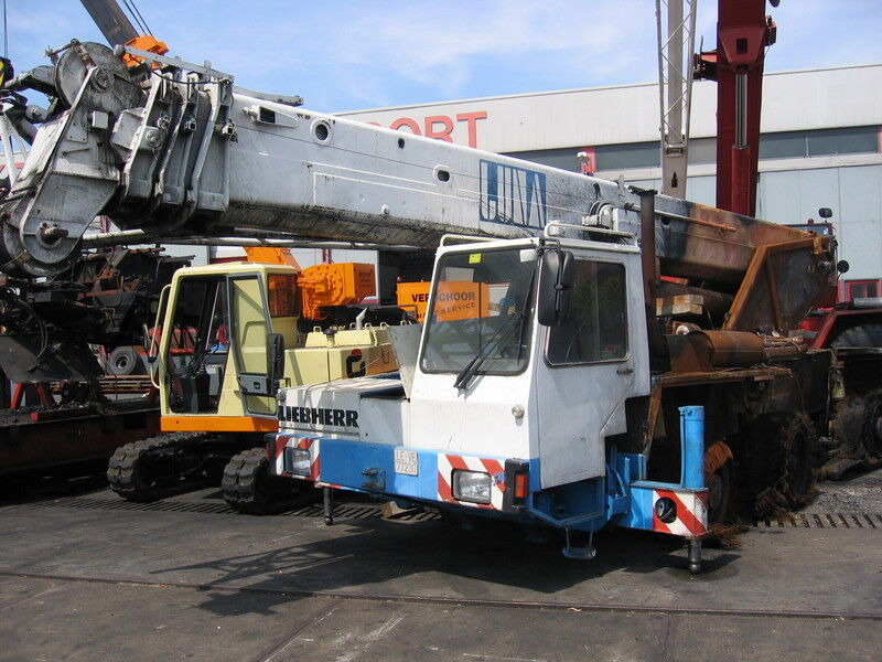 Liebherr LTM 1035-3 for parts - Mobilkran: bild 1 Liebherr LTM 1035-3 for parts - Mobilkran: bild 1