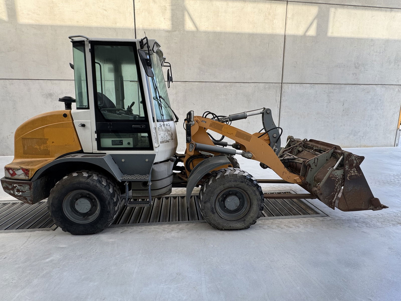 Liebherr L 506 - Hjullastare: bild 1 Liebherr L 506 - Hjullastare: bild 1