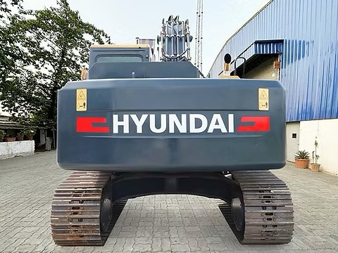 HYUNDAI R215 - Grävmaskin: bild 2 HYUNDAI R215 - Grävmaskin: bild 2