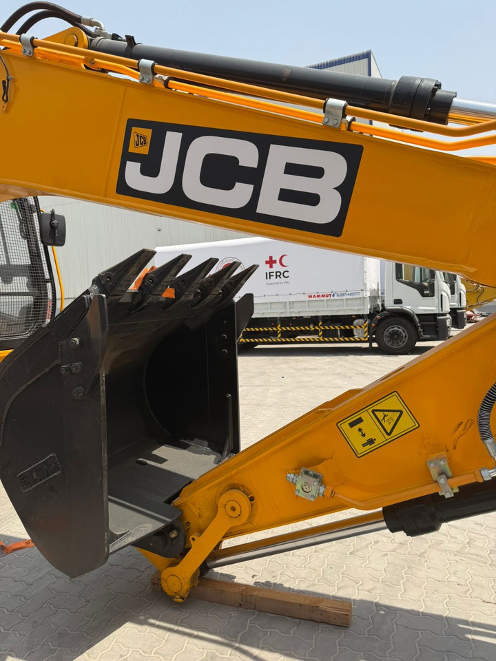 JCB 225 - Grävmaskin: bild 2 JCB 225 - Grävmaskin: bild 2