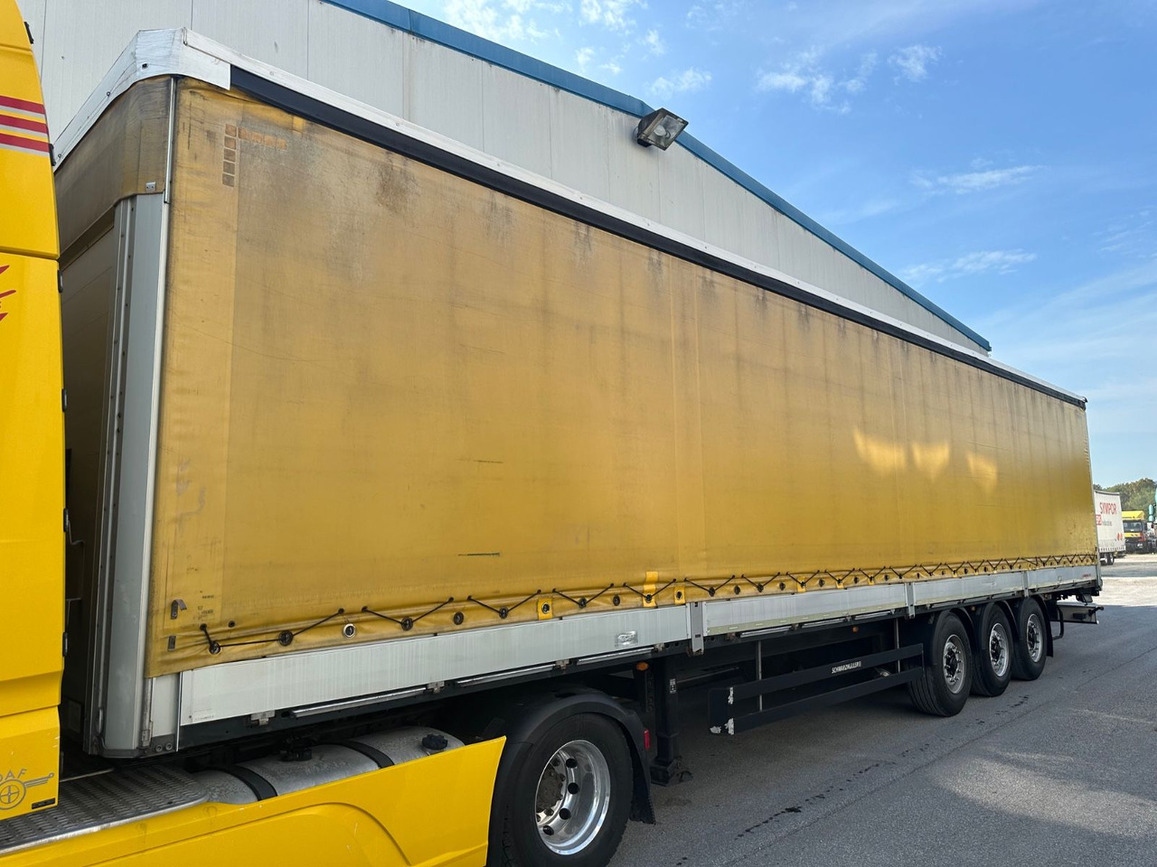 Schwarzmüller S Bordwand Lift XL_Code Standard - Kapelltrailer: bild 1 Schwarzmüller S Bordwand Lift XL_Code Standard - Kapelltrailer: bild 1