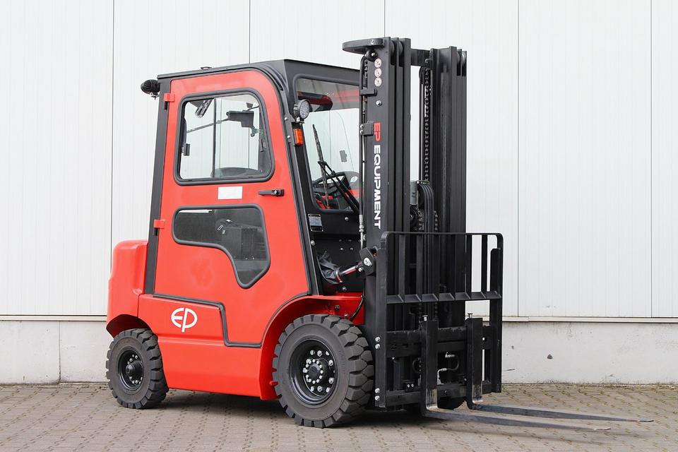 EP EFL252 Triplex Li-ion 111Std. - Eltruck: bild 2 EP EFL252 Triplex Li-ion 111Std. - Eltruck: bild 2