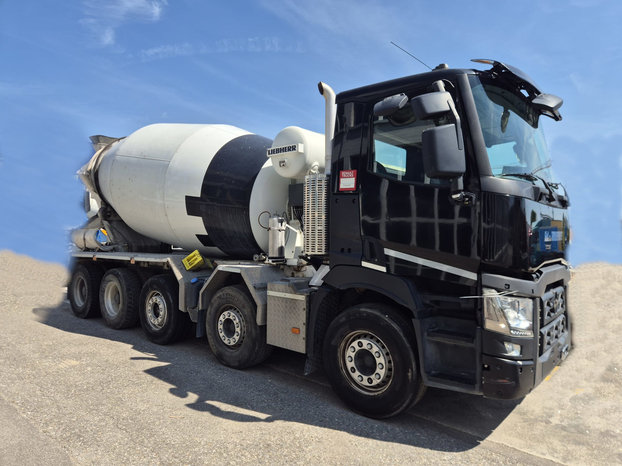 RENAULT C520 10x4 Betonmischer Liebherr 10 m3 - Betongbil: bild 1 RENAULT C520 10x4 Betonmischer Liebherr 10 m3 - Betongbil: bild 1