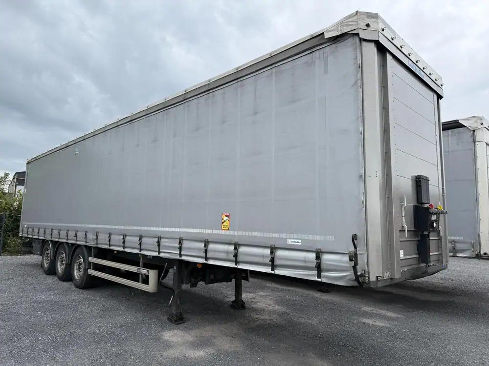 LeciTrailer Tautliner 3E20 Tautliner 3E20*1er essieu relevable*essieux SAF - Kapelltrailer: bild 2 LeciTrailer Tautliner 3E20 Tautliner 3E20*1er essieu relevable*essieux SAF - Kapelltrailer: bild 2