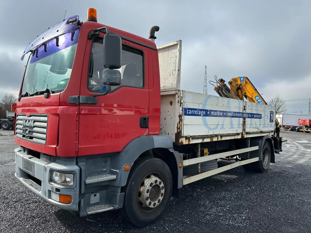 MAN TGM 18.280 *202000 km*Grue EFFER type 120 3 S*PREMIER PROPRIO - Kranbil, Flakbil: bild 1 MAN TGM 18.280 *202000 km*Grue EFFER type 120 3 S*PREMIER PROPRIO - Kranbil, Flakbil: bild 1