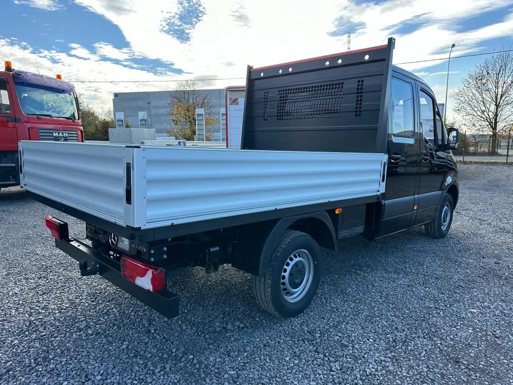 Mercedes-Benz Sprinter 317 CDI * BRAND NEW*CREW CAB 7 SEATS - Transportbil med flak, Dubbelhytt transportbil: bild 3 Mercedes-Benz Sprinter 317 CDI * BRAND NEW*CREW CAB 7 SEATS - Transportbil med flak, Dubbelhytt transportbil: bild 3