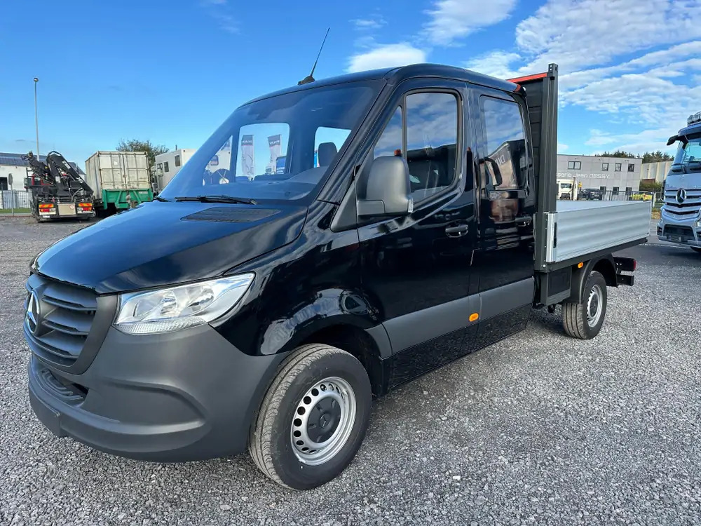 Mercedes-Benz Sprinter 317 CDI * BRAND NEW*CREW CAB 7 SEATS - Transportbil med flak, Dubbelhytt transportbil: bild 1 Mercedes-Benz Sprinter 317 CDI * BRAND NEW*CREW CAB 7 SEATS - Transportbil med flak, Dubbelhytt transportbil: bild 1