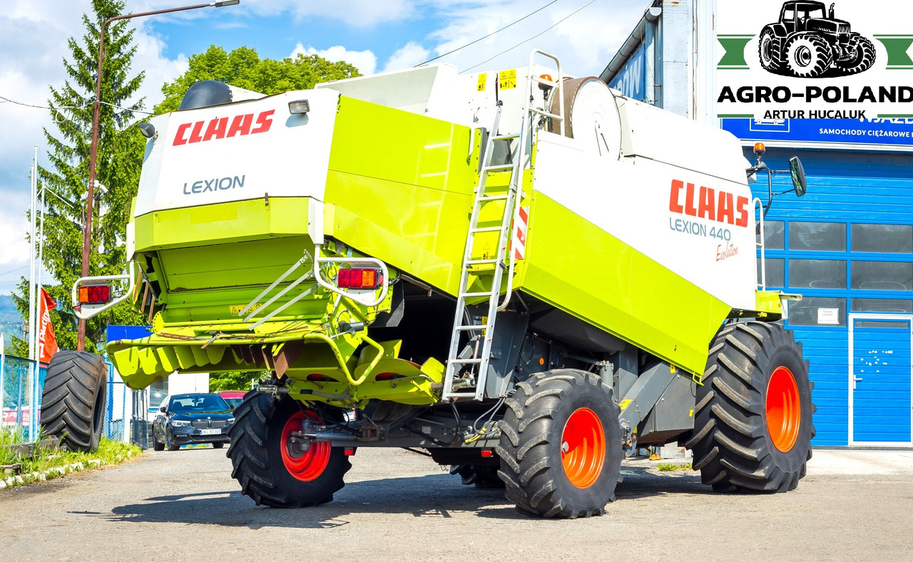 Skördetröska CLAAS LEXION 440 EVOLUTION - 2003 ROK + CLAAS C 540 SKŁADANY - 2007 ROK: bild 6