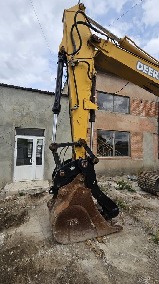 Bandgrävare John Deere 200C LC: bild 9