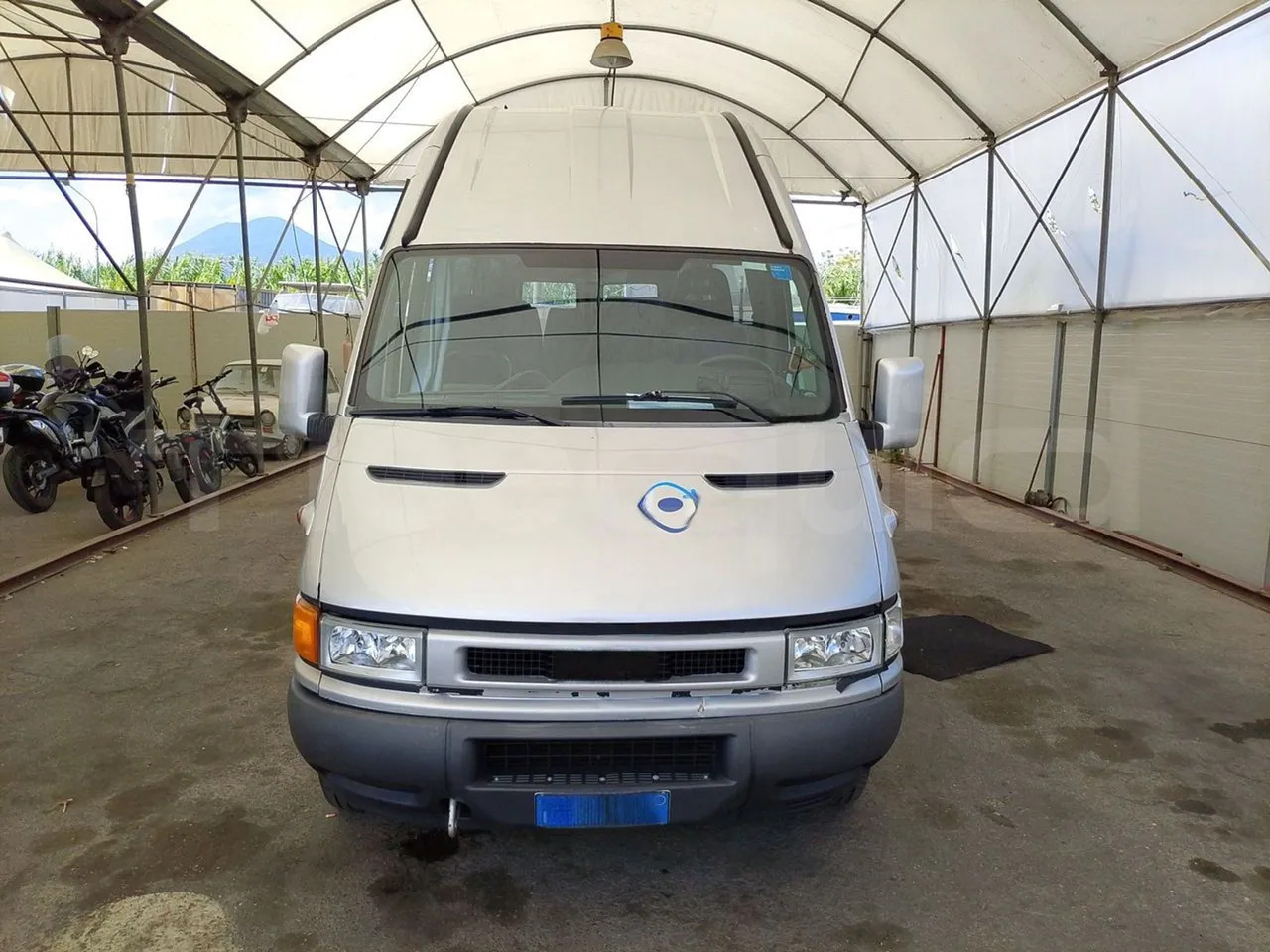 Iveco Daily - Minibuss, Persontransport: bild 2 Iveco Daily - Minibuss, Persontransport: bild 2