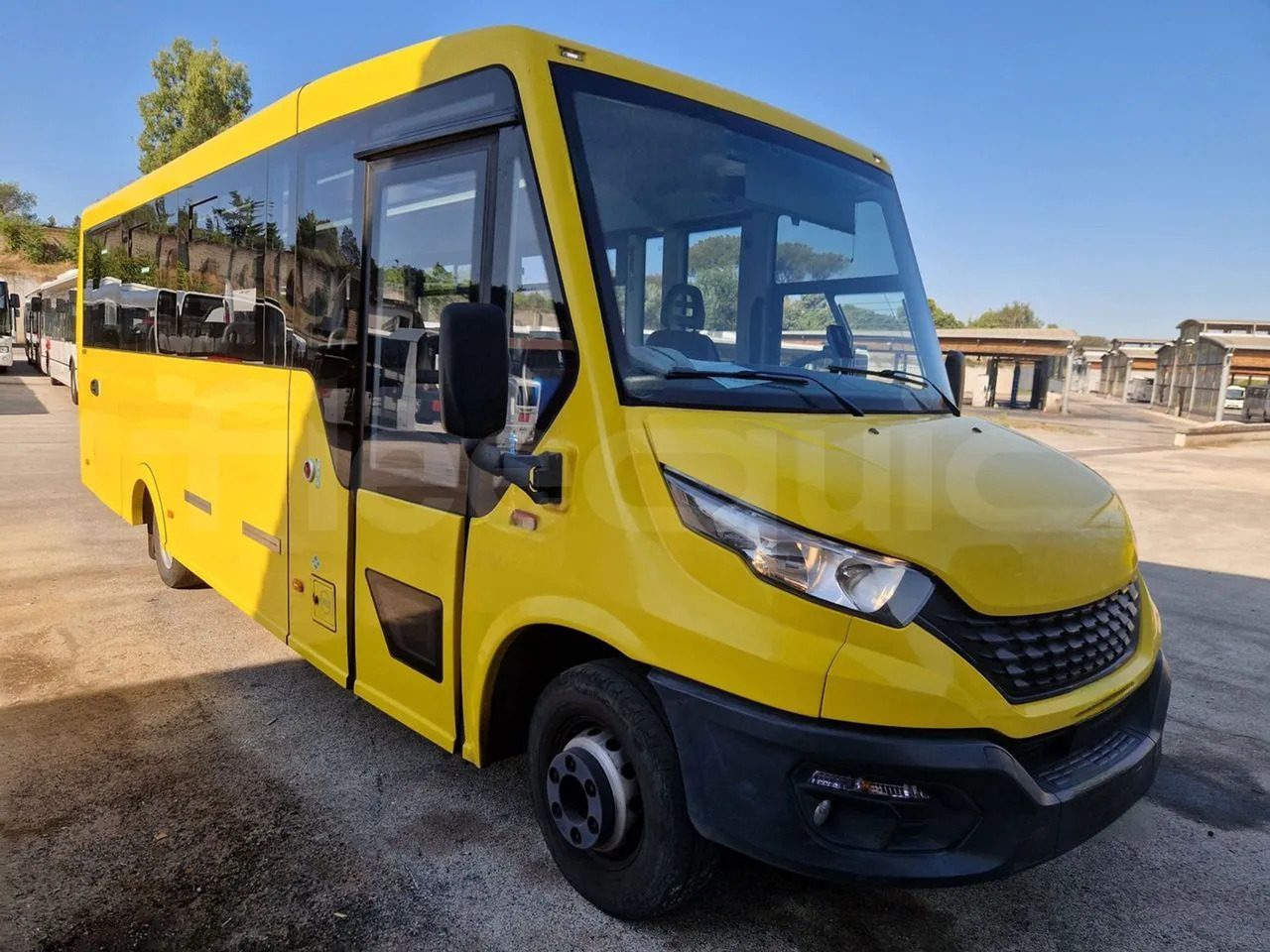 Iveco Indcar - Skolbuss: bild 1 Iveco Indcar - Skolbuss: bild 1
