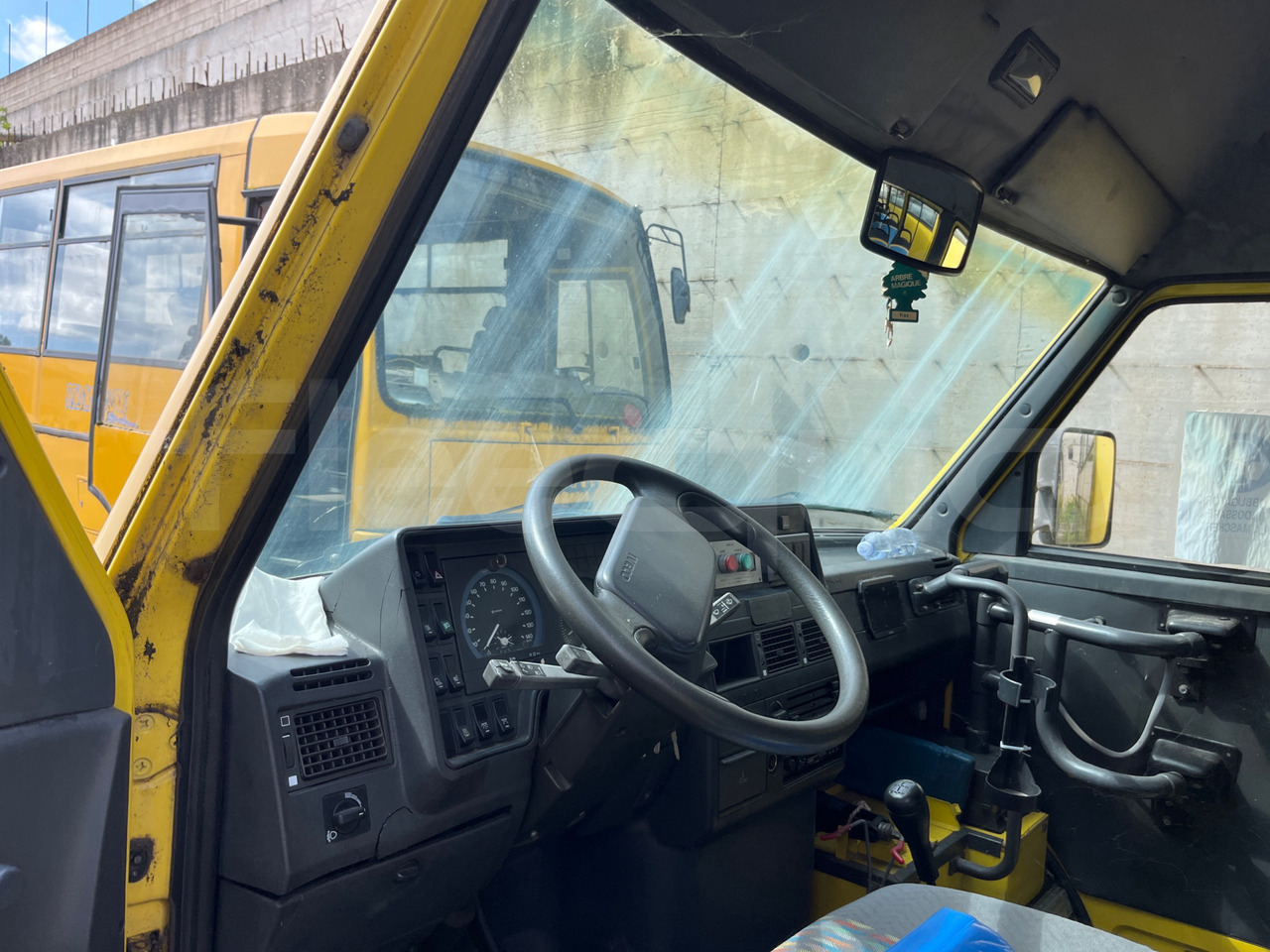 Iveco Turbo Daily - Skolbuss: bild 5 Iveco Turbo Daily - Skolbuss: bild 5