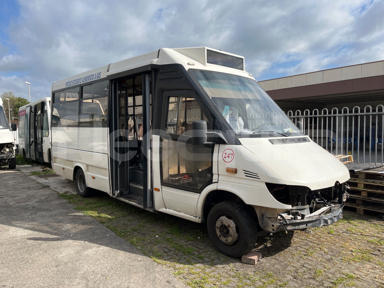 Mercedes-Benz 414T - Minibuss, Persontransport: bild 1 Mercedes-Benz 414T - Minibuss, Persontransport: bild 1