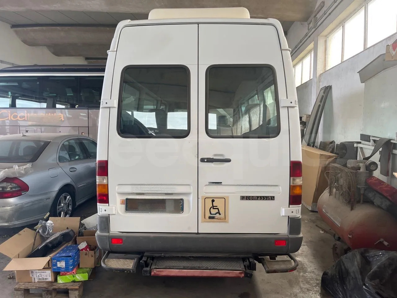 Mercedes-Benz Sprinter - Minibuss, Persontransport: bild 5 Mercedes-Benz Sprinter - Minibuss, Persontransport: bild 5