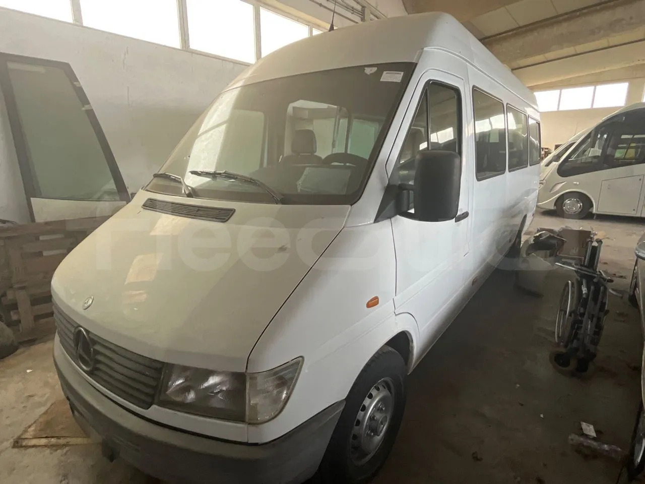 Mercedes-Benz Sprinter - Minibuss, Persontransport: bild 4 Mercedes-Benz Sprinter - Minibuss, Persontransport: bild 4
