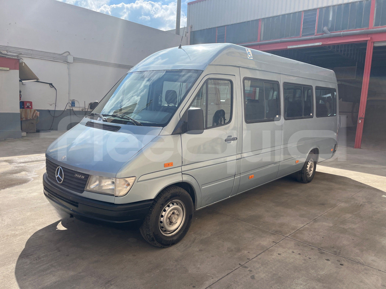 Mercedes-Benz Sprinter - Minibuss, Persontransport: bild 4 Mercedes-Benz Sprinter - Minibuss, Persontransport: bild 4