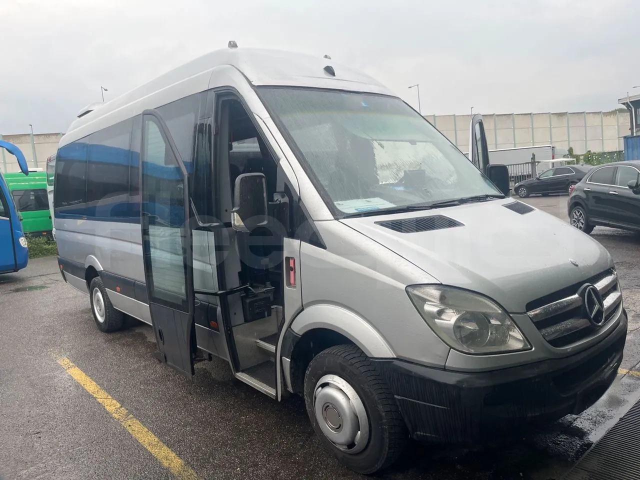 Mercedes-Benz Sprinter - Minibuss, Persontransport: bild 1 Mercedes-Benz Sprinter - Minibuss, Persontransport: bild 1