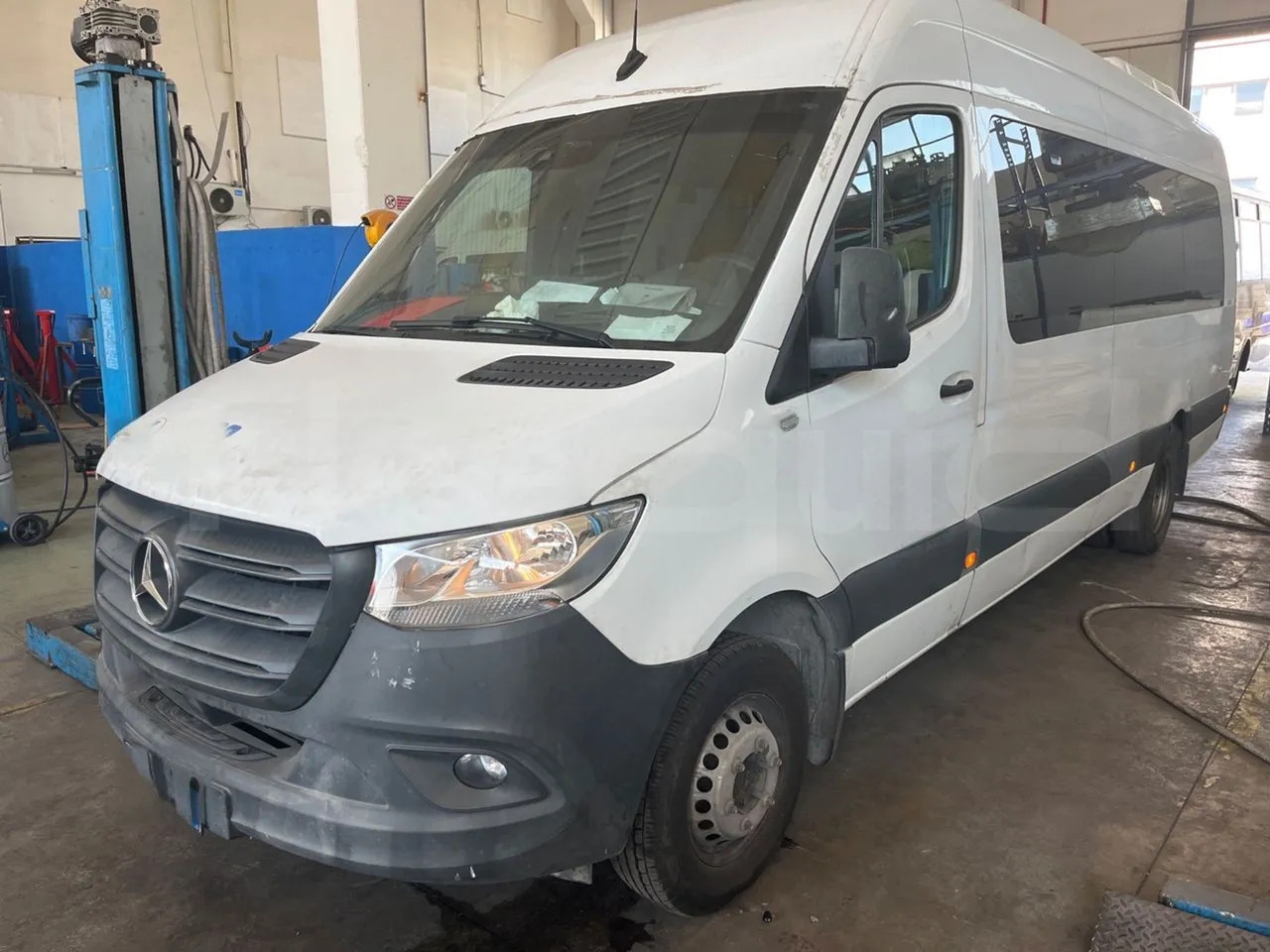 Mercedes-Benz Sprinter - Minibuss, Persontransport: bild 4 Mercedes-Benz Sprinter - Minibuss, Persontransport: bild 4