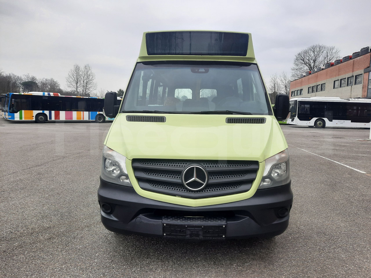 Mercedes-Benz Sprinter - Minibuss, Persontransport: bild 2 Mercedes-Benz Sprinter - Minibuss, Persontransport: bild 2