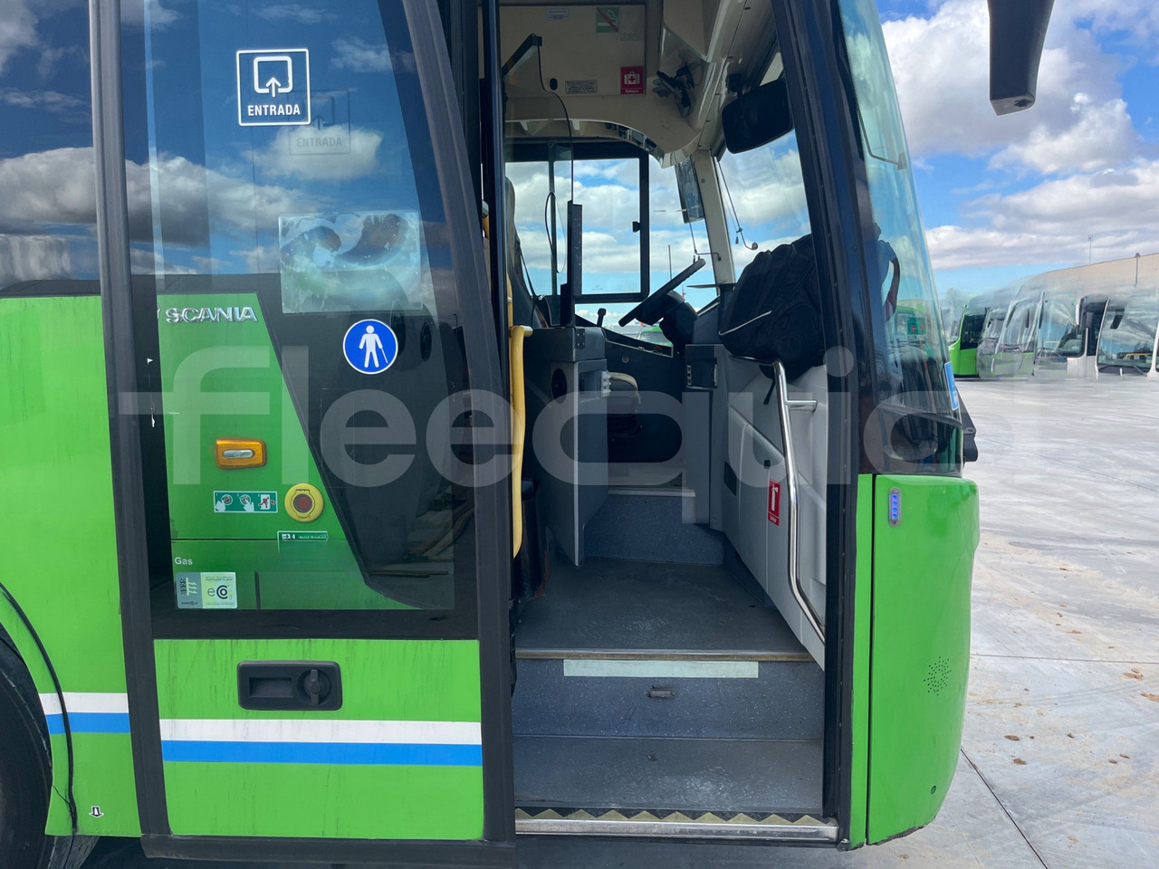 Förortsbuss Scania Magnus: bild 16
