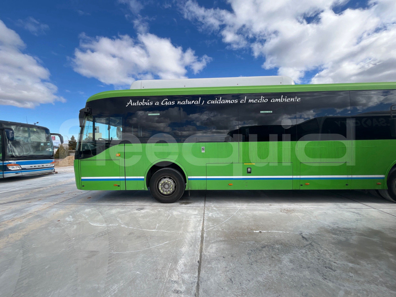 Förortsbuss Scania Magnus: bild 6