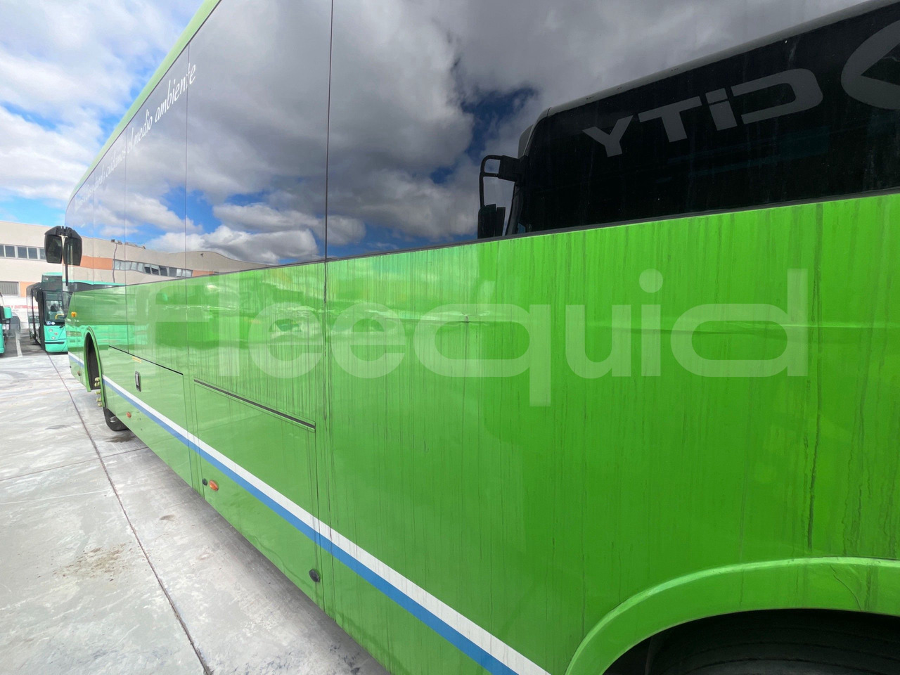 Förortsbuss Scania Magnus: bild 9