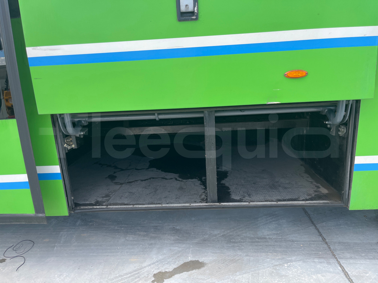 Förortsbuss Scania Magnus: bild 7