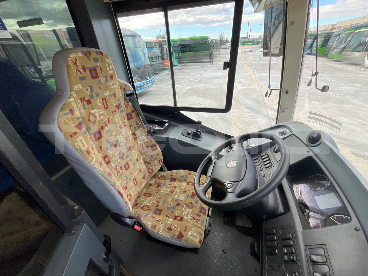 Förortsbuss Scania Magnus: bild 20